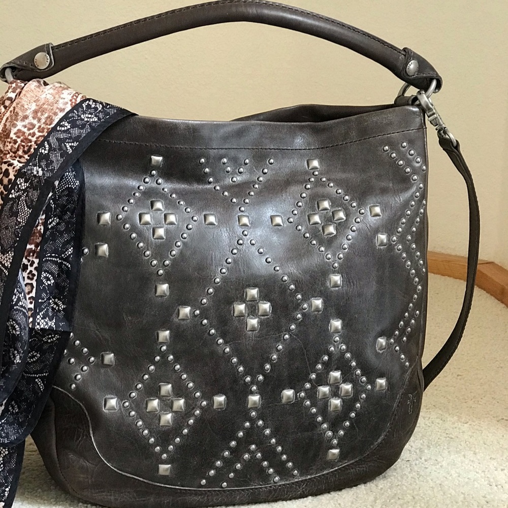 FRYE STUDDED SHOULDER BAG LARGE SIZE DISTRESSED SHIMMERY STURDY LEATHER LIKE NEW